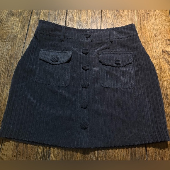 Oak & Trellis Size M Navy Blue Corduroy Mini Skirt Button Down Lined SZ M NWOT - Picture 1 of 9